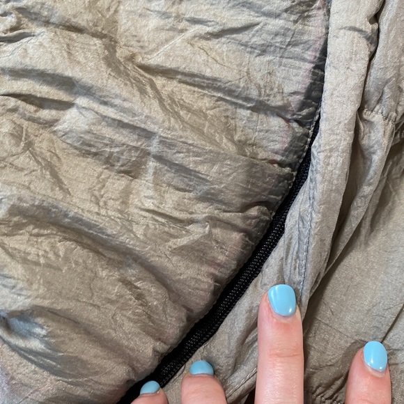 Pacific Trail • Silver 90s Kids Puffer with Removable Sleeves - Picture 6 of 12